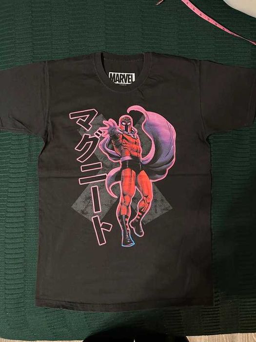 T-shirt Marvel Magneto roz. S