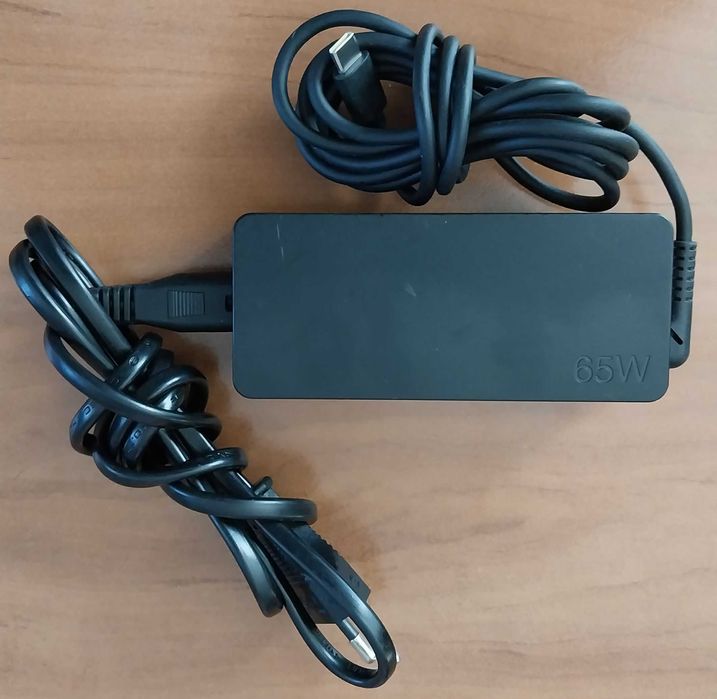 Lenovo ThinkPad T490 i5-8265U 8GB Ram DDR4 dysk NVMe SSD 256GB Win 11