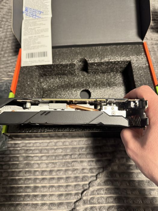 Gigabyte GTX 1650 super 4gb