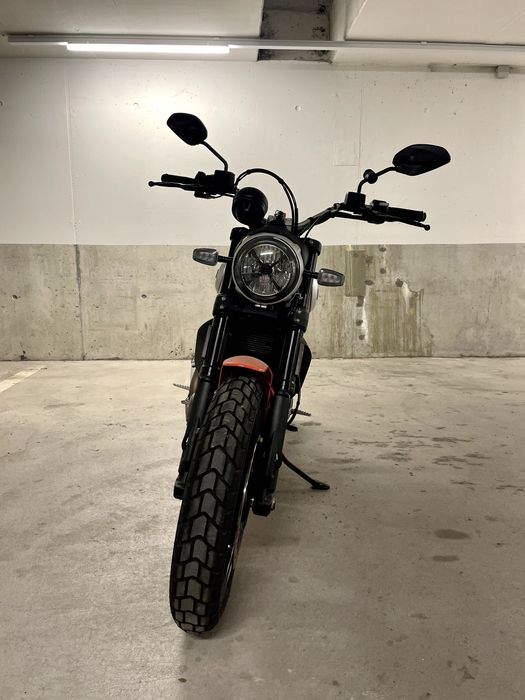 3500 km Ducati Scrambler Icon 800 laranja Original Impecável