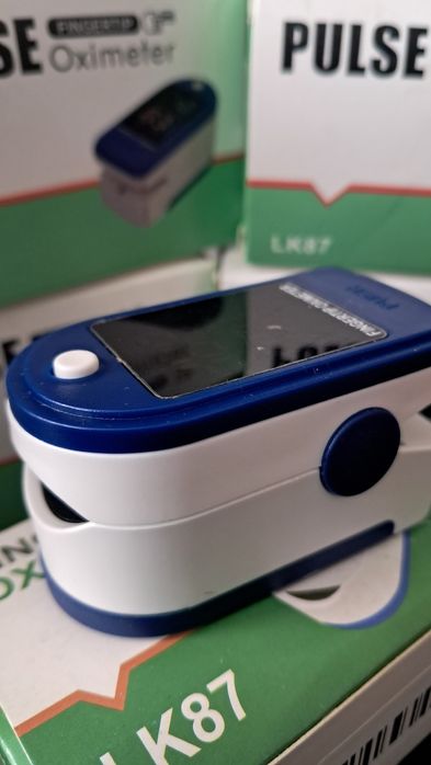 Oxímetro novo e embalado