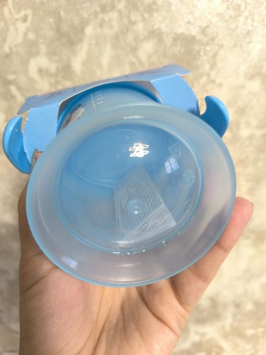 Детский поильник 9m+