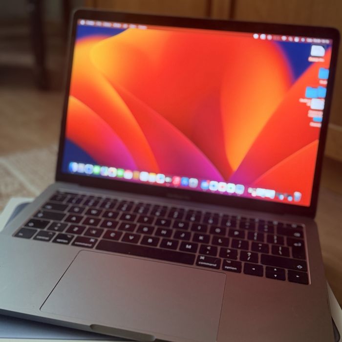 MacBook Pro (13 inch, 2017, 2 TBT3)