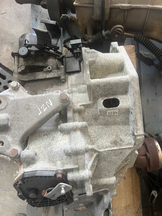 Caixa de Velocidades Automática Vw Tiguan Audi Q3 2.0 TDI Ref: NZT