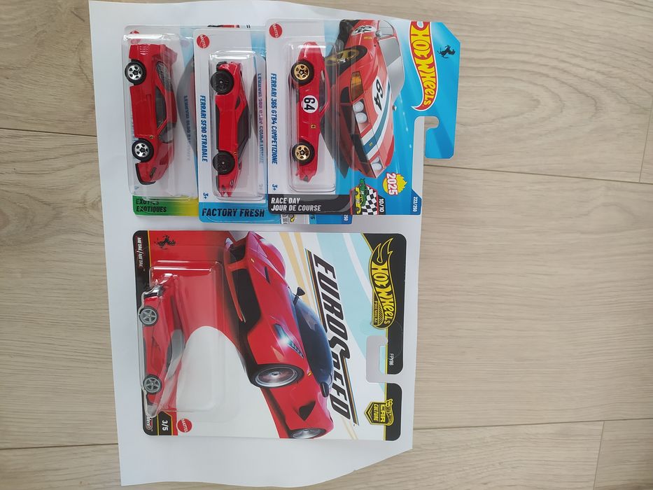 Hot wheels Laferrari ,f40 ,fs90 , 365 GTB40