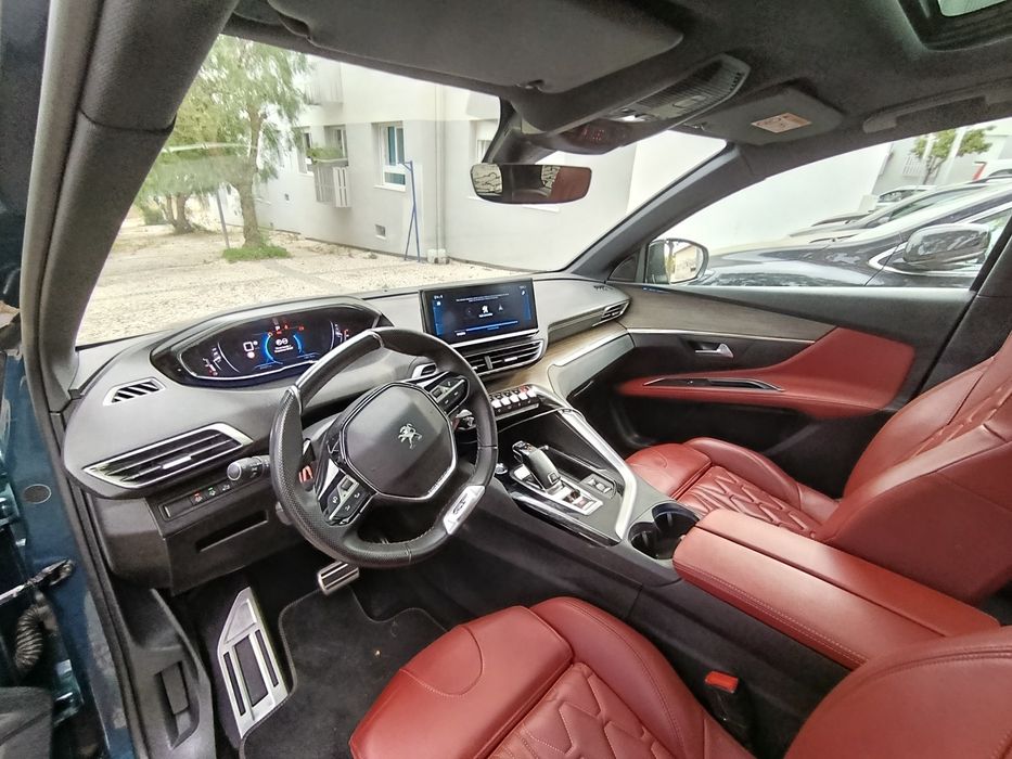 Peugeot 5008 GT a Gasolina – 7 Lugares – Full Extras – 28.000 km