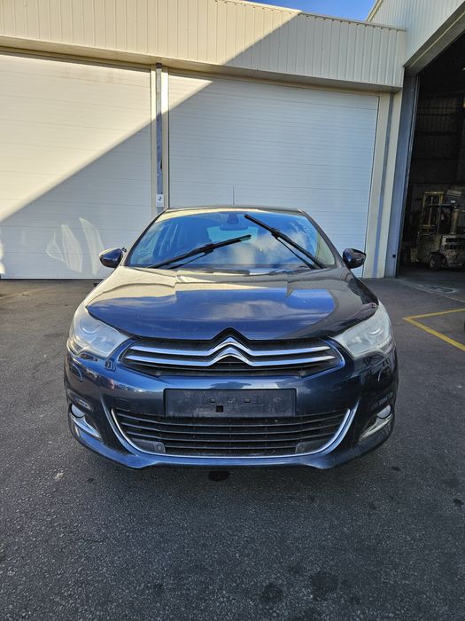 Citroën C4 II Exclusive 1.6 BlueHDi de 2014 para peças