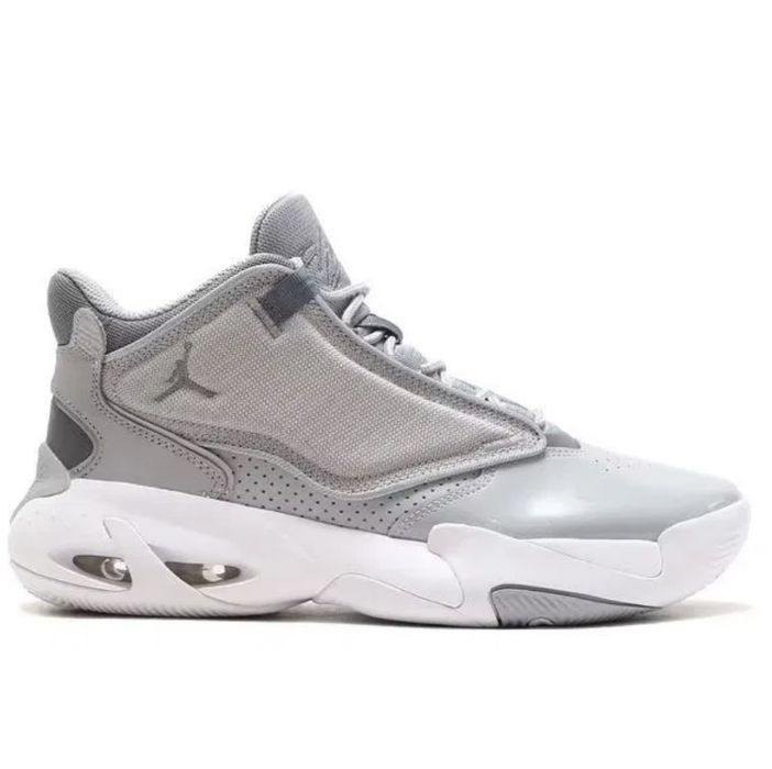 Jordan Air Max Aura 4