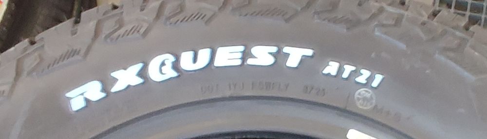 235/65R17 Nowe opony Terenowe RoadX RXquest AT21