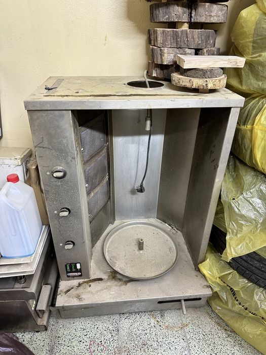 Piec opiekacz grill kebab gastronomiczny elektyczny