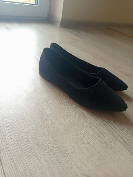 Nowe czarne zamszowe Baleriny damskie 39