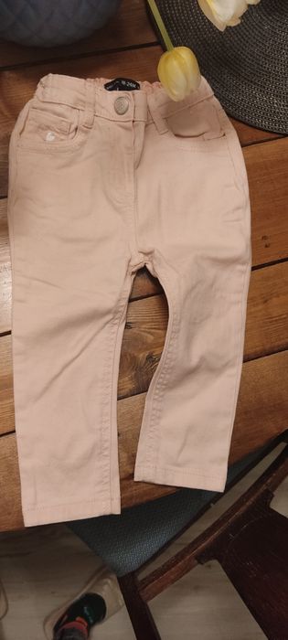 Spodnie jasny róż