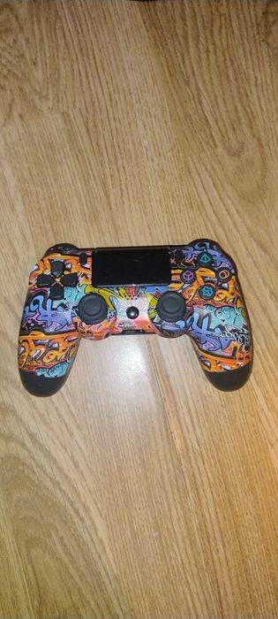 Pady do PS4 w nowym stanie (nie używane)