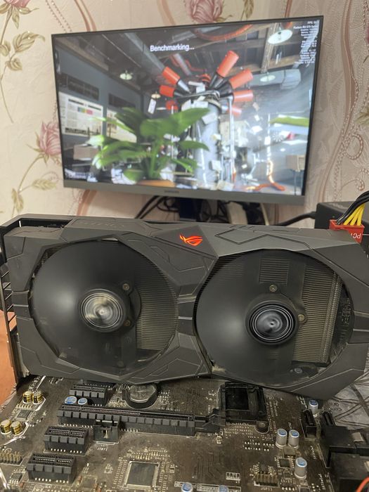 Відеокарта Asus 570 Strix EX 4gb гарний стан!