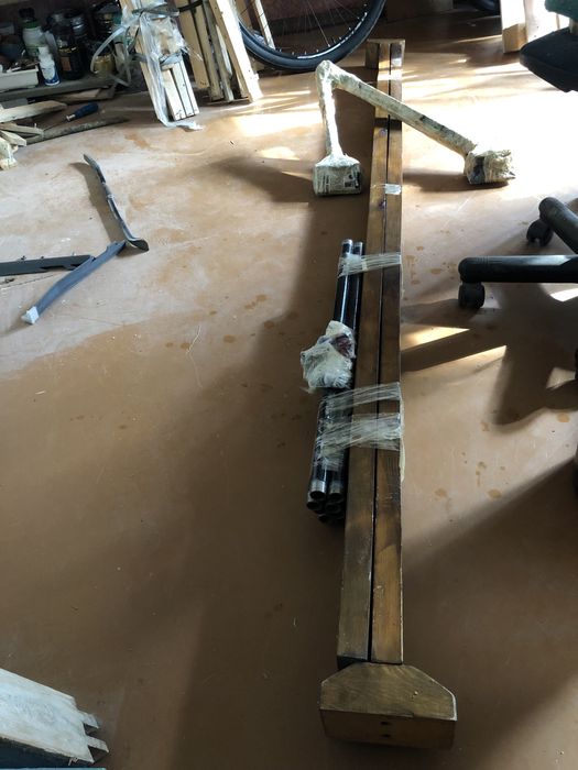 Шведська стінка з турніком