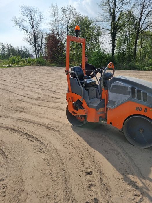 Usługi koparką usługi sprzętem budowlanym