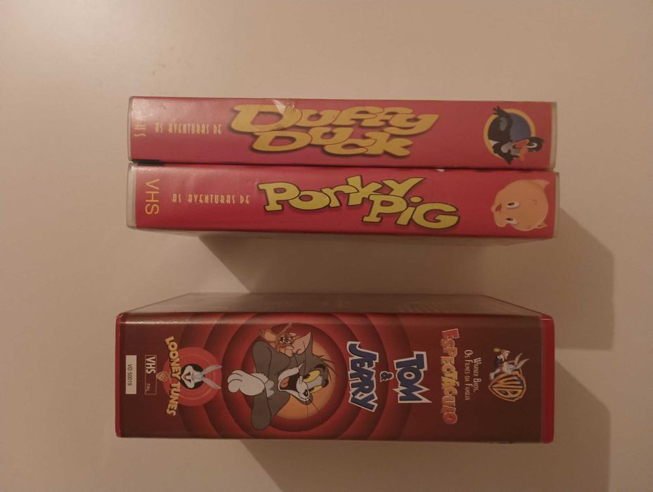 Filmes VHS * Porky Pig * Duffy Duck * Tom & Jerry 2 cassetes * desde -