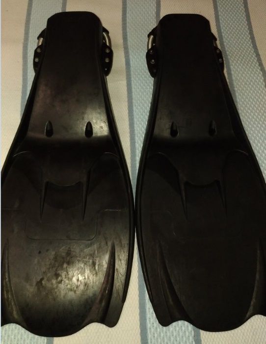 Barbatanas Hollis F1 Bat Fins