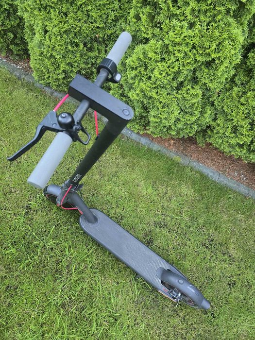 Xiaomi Electric Scooter 4 Pro NE + Ładowarka