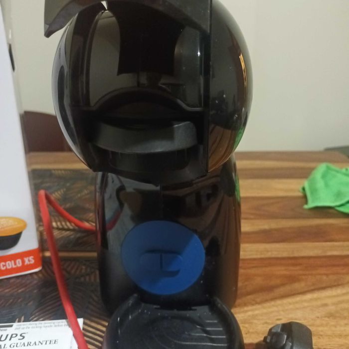 Krups Nescafé Dolce Gusto Piccolo Coffee Machine