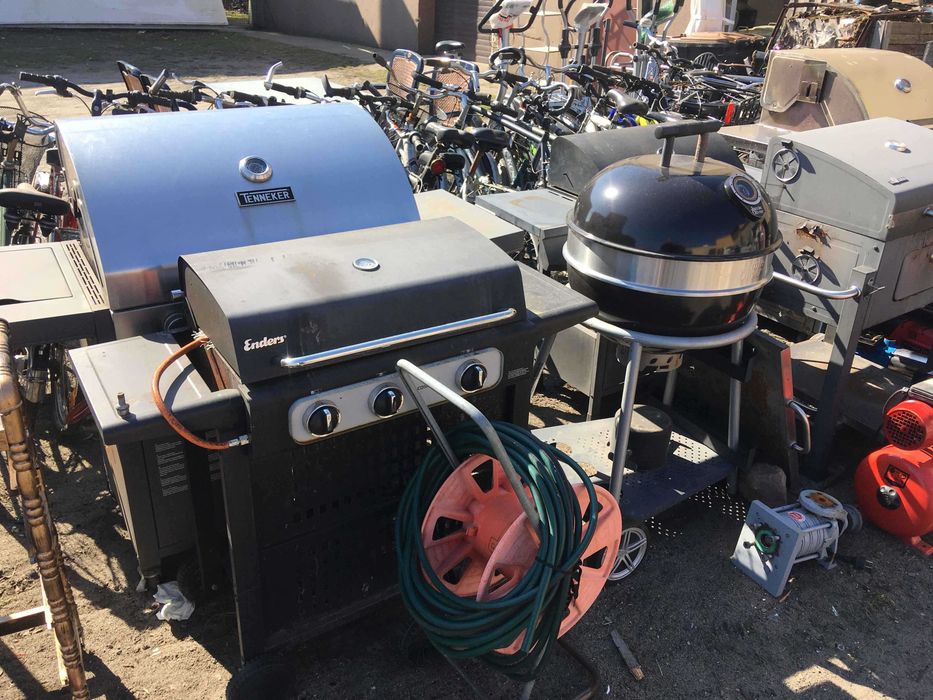 Grill gazowy węglowy