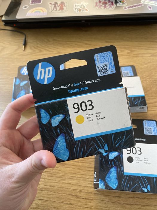 Нові картриджі HP 903 два чорних, жовтий пурпурний