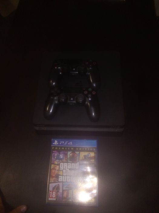 Ps 4 slim 1 Tb pamięci sprzedam