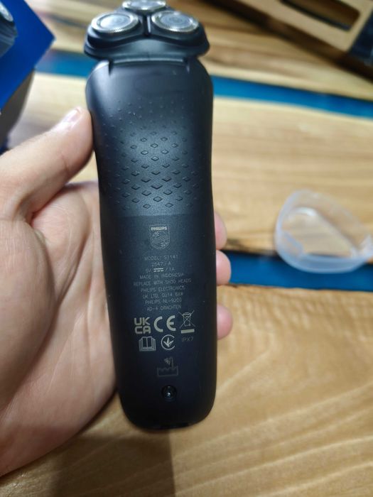 Электробритва Philips S1141/00 серии 1000 шейвер бритва