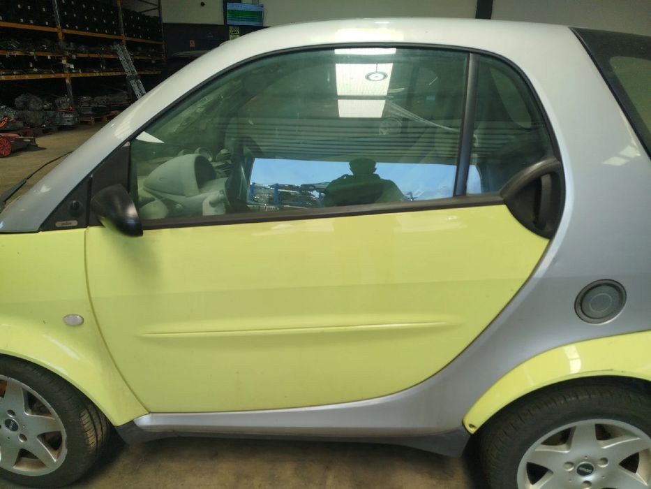 Porta frente esquerda SMART City-Coupé (450)