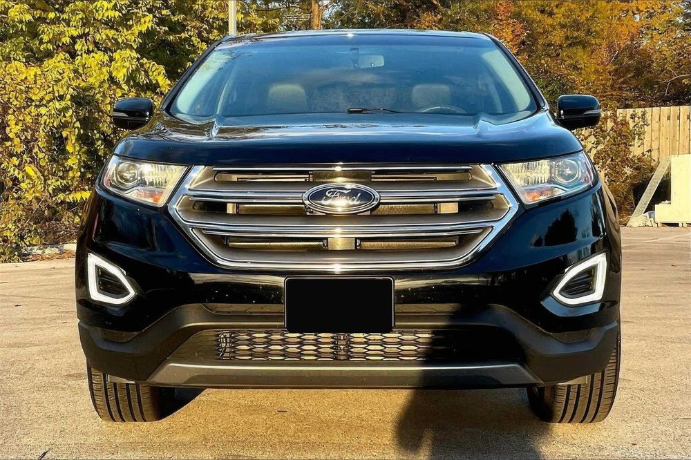 Ford Edge Titanium      2018