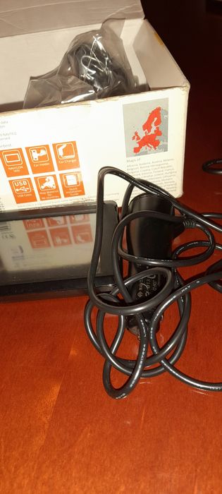 Gps navigon em caixa