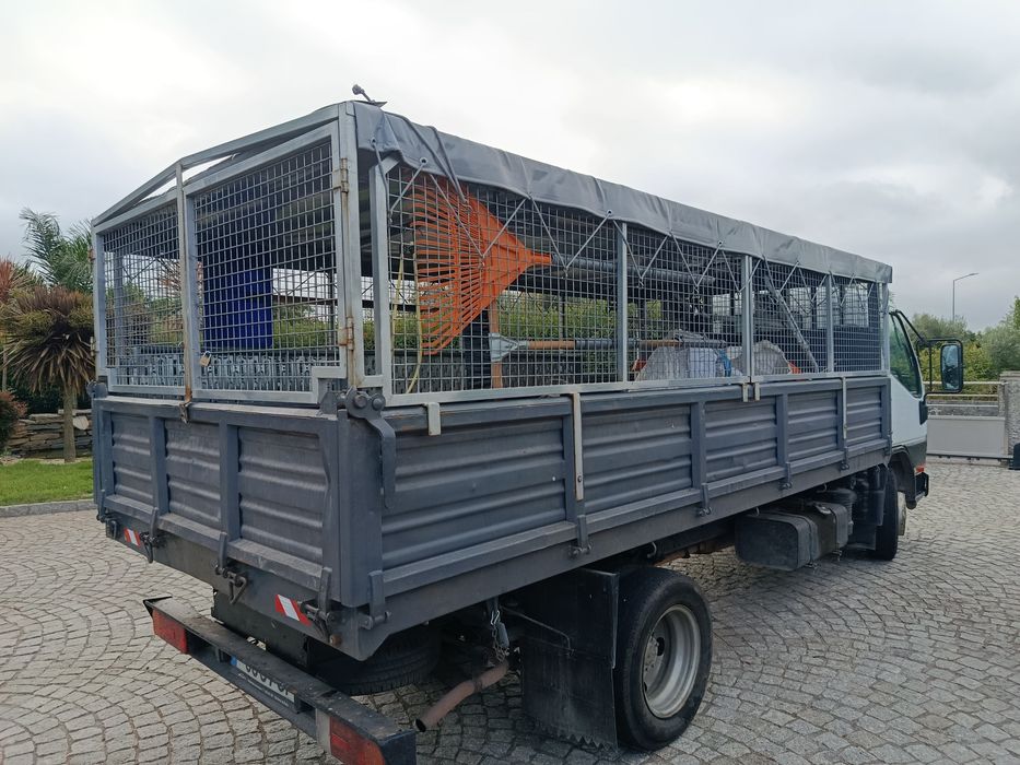 Mitsubishi Canter 2.8 TD — Tri-basculante | Pronta a trabalhar!