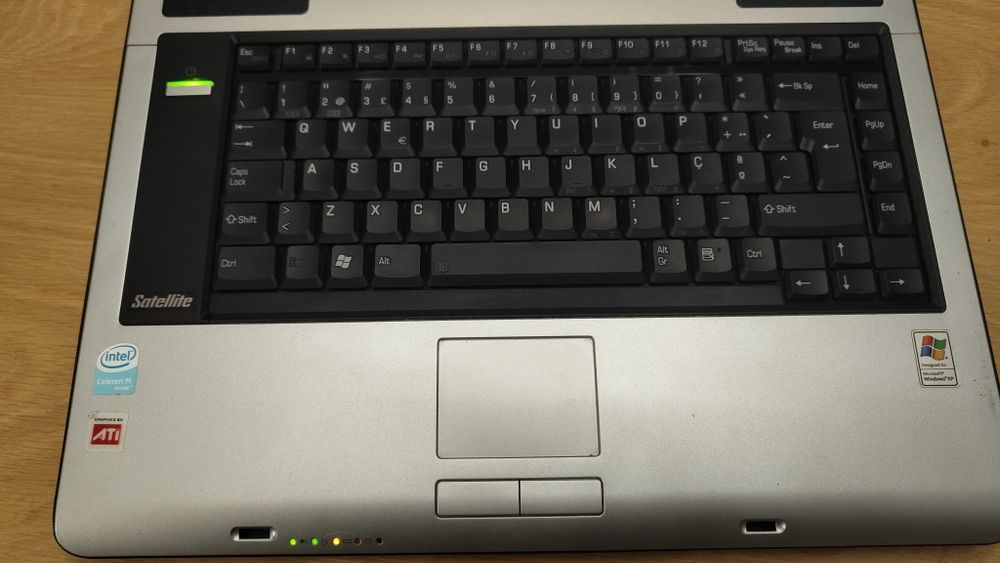 Portátil Toshiba A100-510