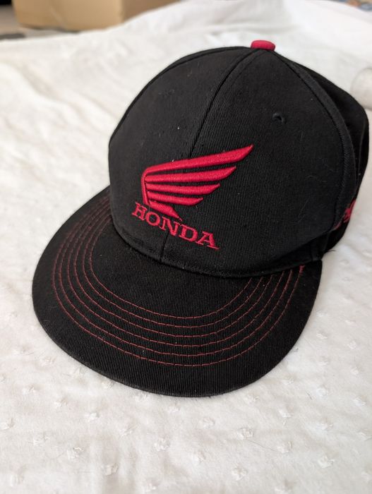 Boné Honda Snapback Preto e Vermelho
