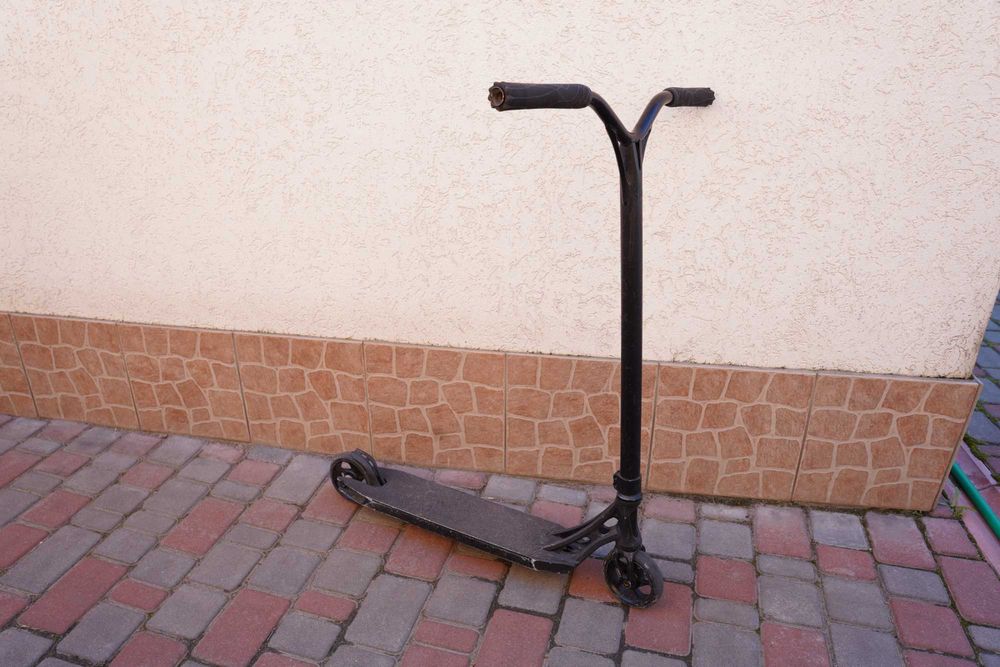 Трюковой самокат Ethic Vulcain 12STD Pro Scooter (Black)