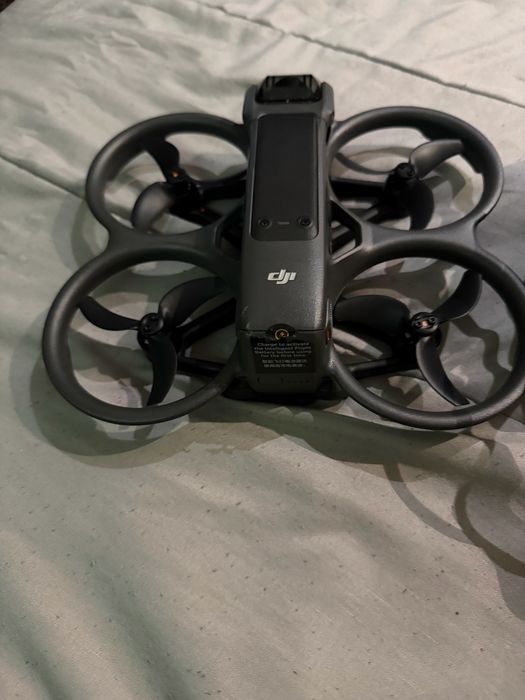 DJI Avata 2 + Googles + Comando