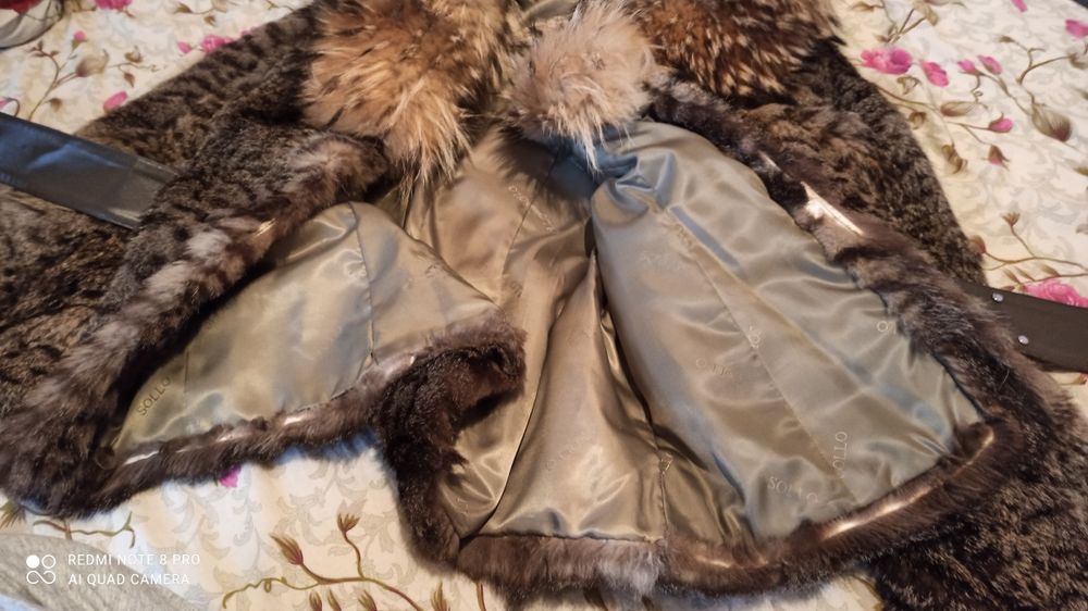 Натуральная шуба 44р.ТОРГкамышовый кот с енотом