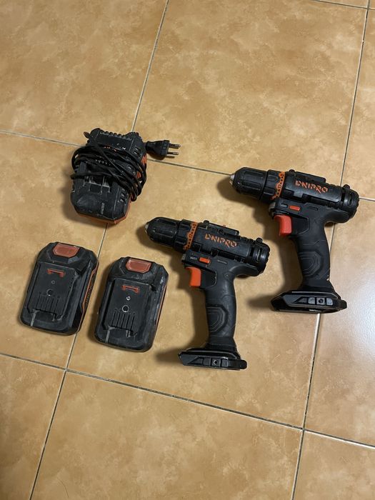Шуруповерт DniproM 2 шт. + акб 2 шт. + зарядка