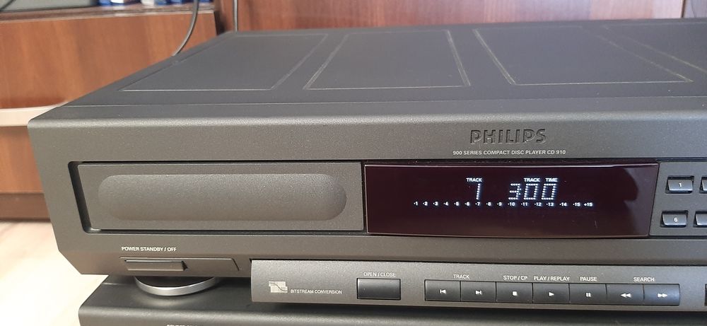 Philips Odtwarzacz CD CD910 CD-910