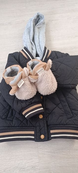 Весняна курточка та пінетки на хлопчика