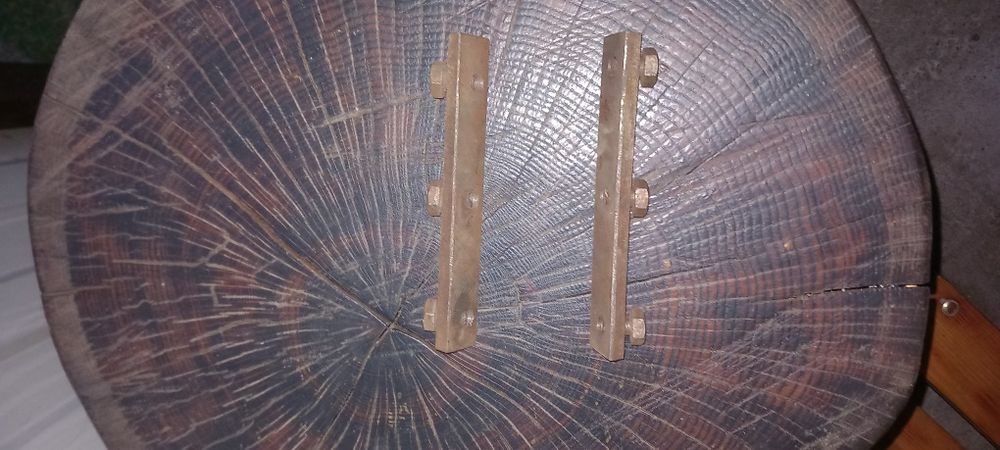 Прижимні планки вала фуганка