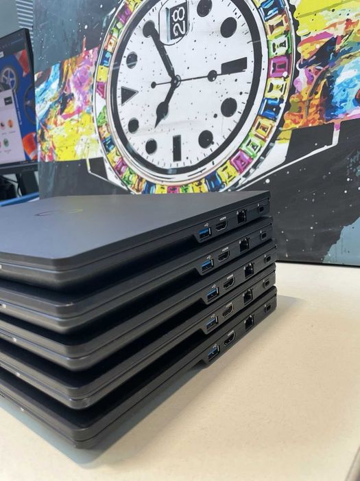 Шкарна ціна Fujitsu LIFEBOOK U729 для роботи та навчання є 50шт