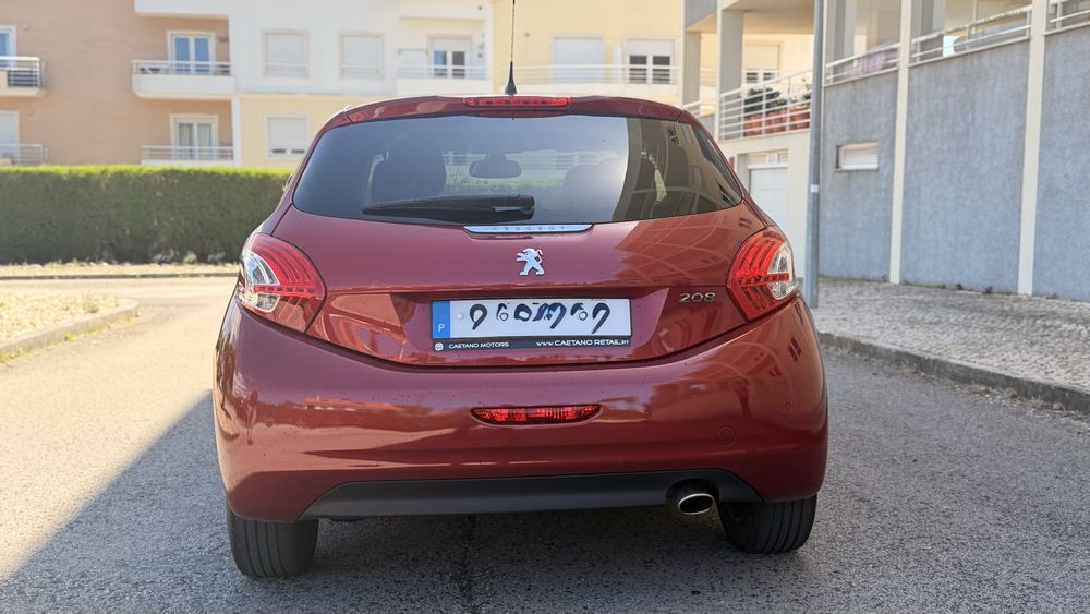 Peugeot 208  1.4  VTI  ACTIVE muito estimado, de garagem, particular , Nacional