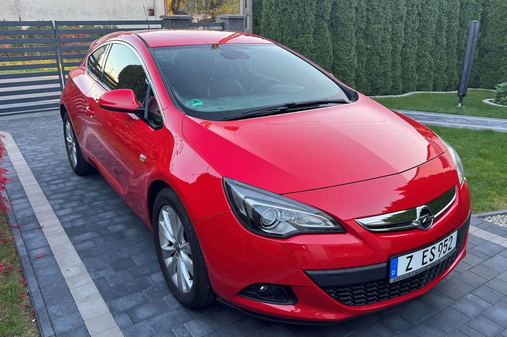 Opel Astra GTC 1.6 T Klimatronic / Opłacony