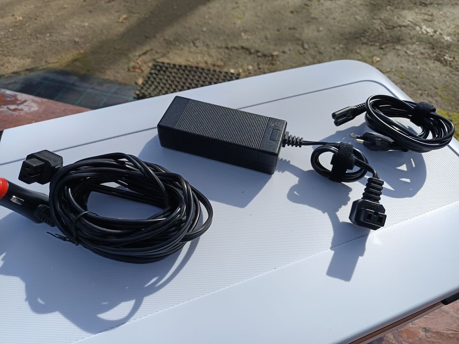 Geladeira portátil 25L (marca: VEVOR)