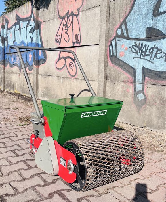 Wynajem Siewnik do trawy 4w1 Sembdner RS50 Zrób sam ogród trawnik