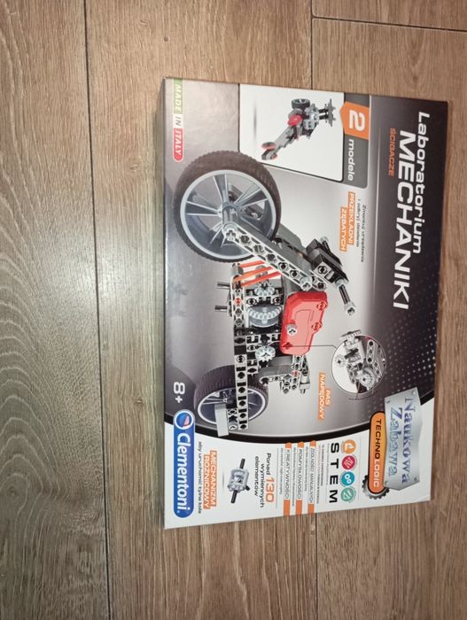 Zestaw laboratorium mechaniki ścigacz clementoni