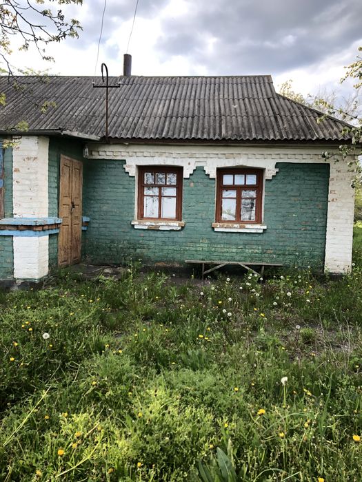Продаться будину біля міста Немирів(с.Мухівці)Вінницька область.