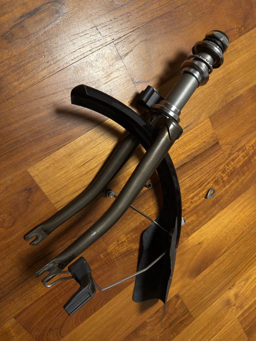 Brompton widelec ze sterami  błotnikiem