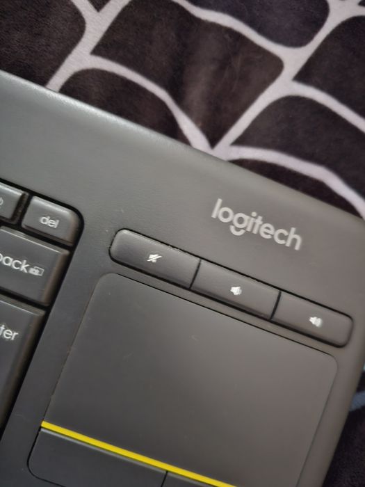 Клавіатура бездротова Logitech Touch